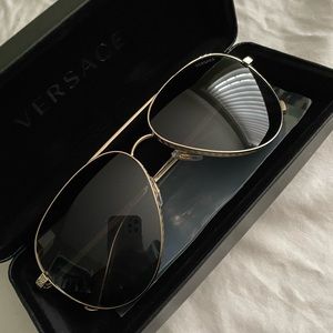 Versace pilot sunglasses. Like new. Original price was $300